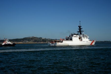 Visita del Buque USCG Cutter Stone de la Guardia Costera de EE.UU. al Puerto de Montevideo. (50881286496)