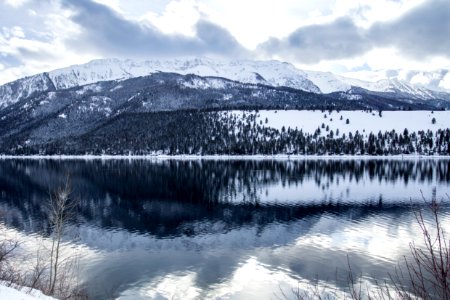 Wallowa Lake reflection in winter, Oregon . (40771854161) photo
