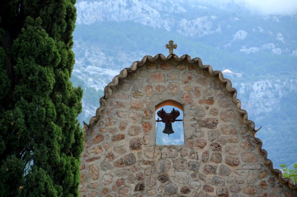 Church historically dome