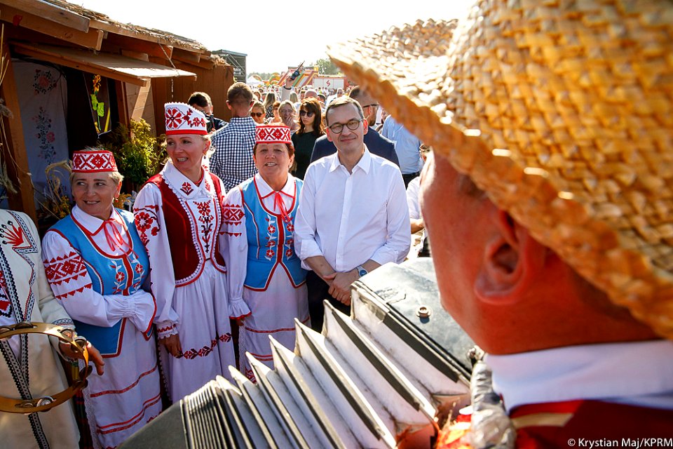Wdzięczni Polskiej Wsi (48619101881)