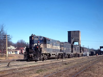 Western Railway of Alabama GP9 531 with Train 37, The Crescent, at Opelika, AL in February 1968 (25449723721)