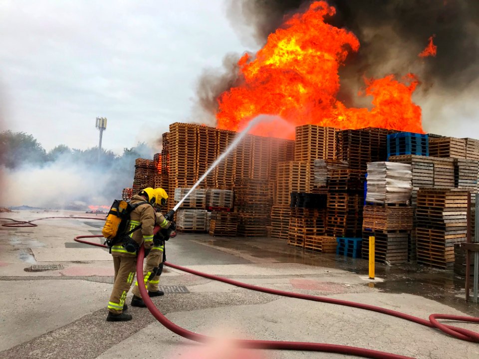 WInsford Pallet Fire 16