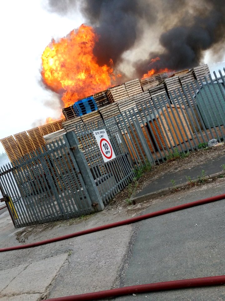 WInsford Pallet Fire 23