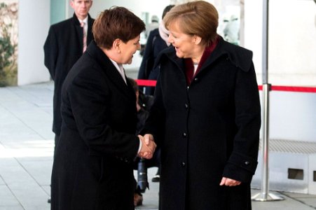 Wizyta premier Beaty Szydło w Berlinie (24350495603)