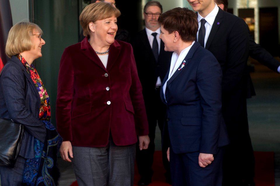 Wizyta premier Beaty Szydło w Berlinie (24860515202)