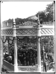 Autoridades na inauguração do monumento em homenagem ao Visconde do Rio Branco