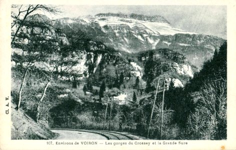 AV 107 - Environs de Voiron - Les gorges du Crossey et la Grande Sure