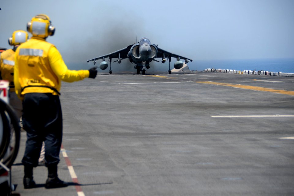AV-8B Harrier II launches from the USS Boxer (LHD 4) (27700319756)