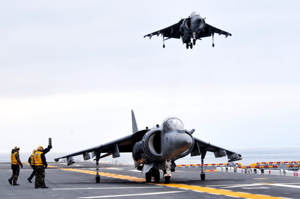 AV-8B Harriers land and take off from USS Boxer. (8467234451)