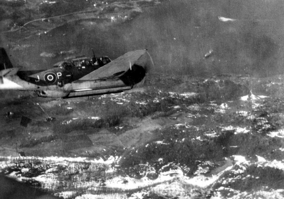 Avenger 846 Squadron RN in flight 1944-45