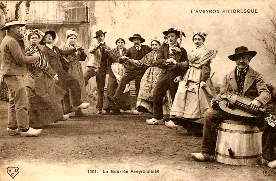 Aveyron Pittoresque 1201 - La Bourée