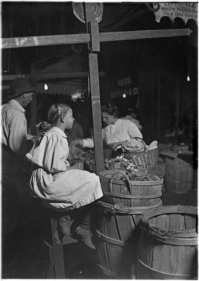 Radishes^ Penny a bunch Boys and girls sell all day until 11 P.M. Cincinnati, OH - NARA - 523071