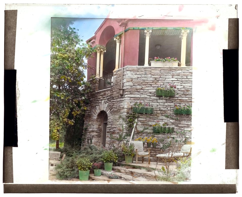 Rock Rose, Edward K. Rowland house, 200 Pine Tree Road, Radnor, Pennsylvania. Terrace pavilion wall LCCN2008680071