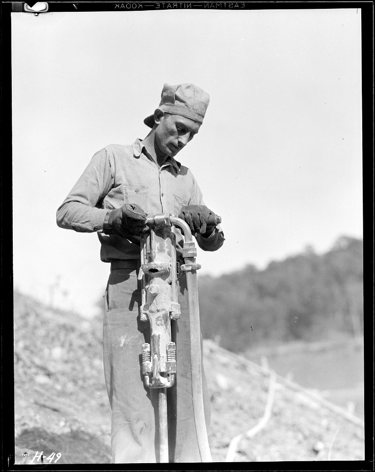 Rock-driller at Norris Dam site. - NARA - 532673