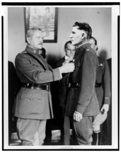 Sig awarded medal by General Pershing LCCN99400554
