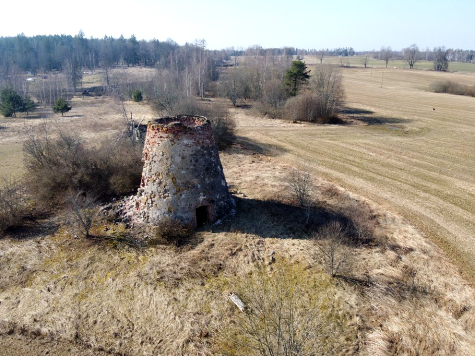 Taheva tuuleveski (Taheva windmill) (49708996462)