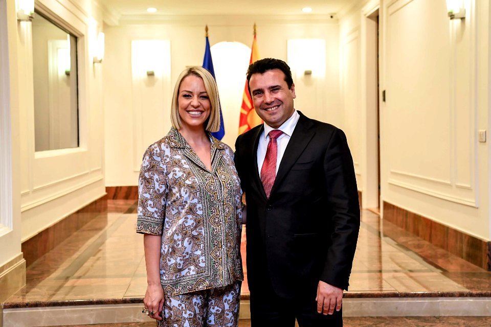 Tamara Todevska & Zoran Zaev (48412295987)