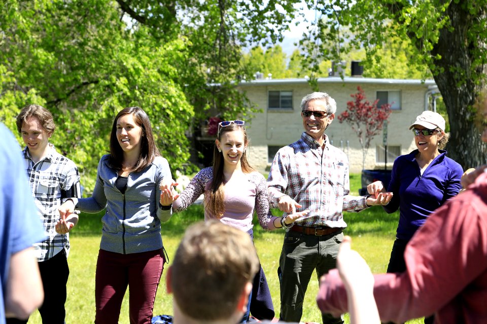 Teambuilding exercises (33714119923)