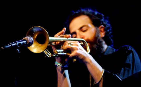 Tea for 3, North Sea Jazz Rotterdam 10 juli 2011 - Avishai Cohen (50831814516)