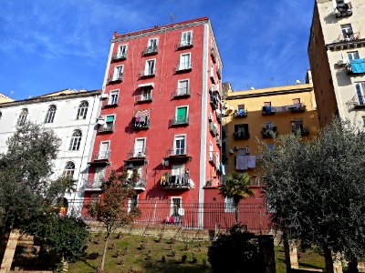 The colours of Naples Pompeian red - yellow as tufa - Mansion end 19th century (30903586000)