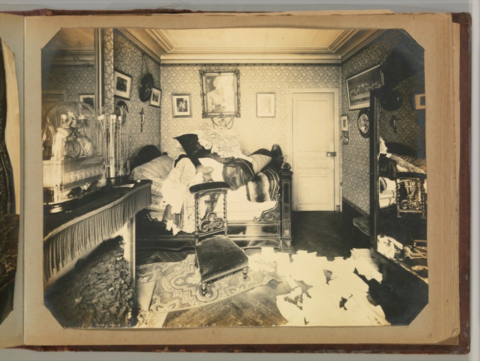 Album of Paris Crime Scenes - Attributed to Alphonse Bertillon. DP263654