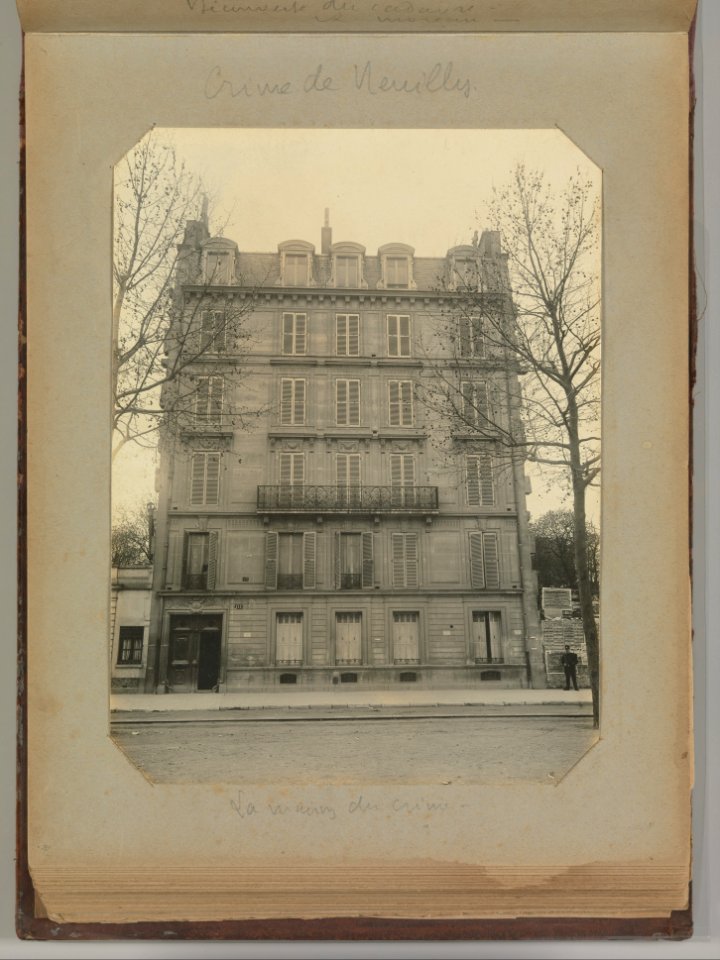 Album of Paris Crime Scenes - Attributed to Alphonse Bertillon. DP263700