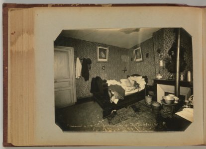 Album of Paris Crime Scenes - Attributed to Alphonse Bertillon. DP263717