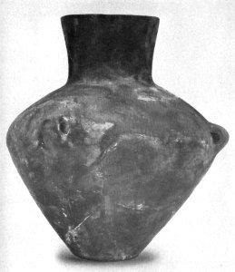 Baalberger Hängegefäß aus Brumby (28 cm hoch)