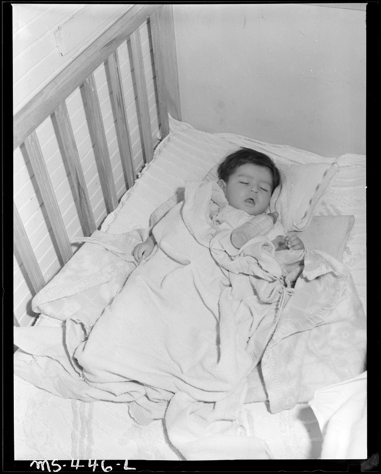 Baby of miner. Hi Heat Coal Company, Rains ^2 Mine, Rains, Carbon County, Utah. - NARA - 540416