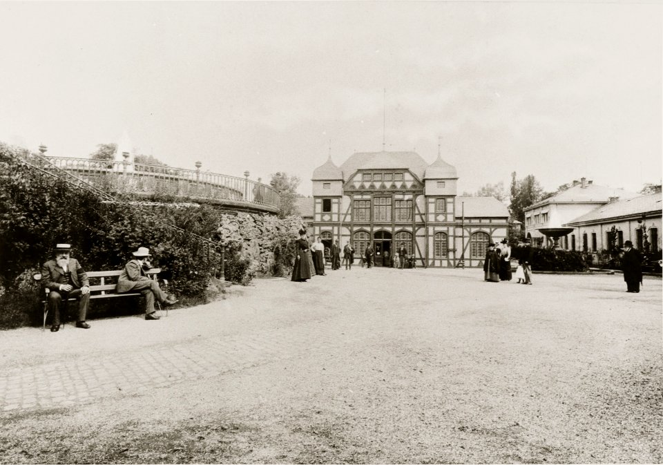 Bad Nauheim-Ehemaliges Badehaus 7-ZI-1027-04-00-222196