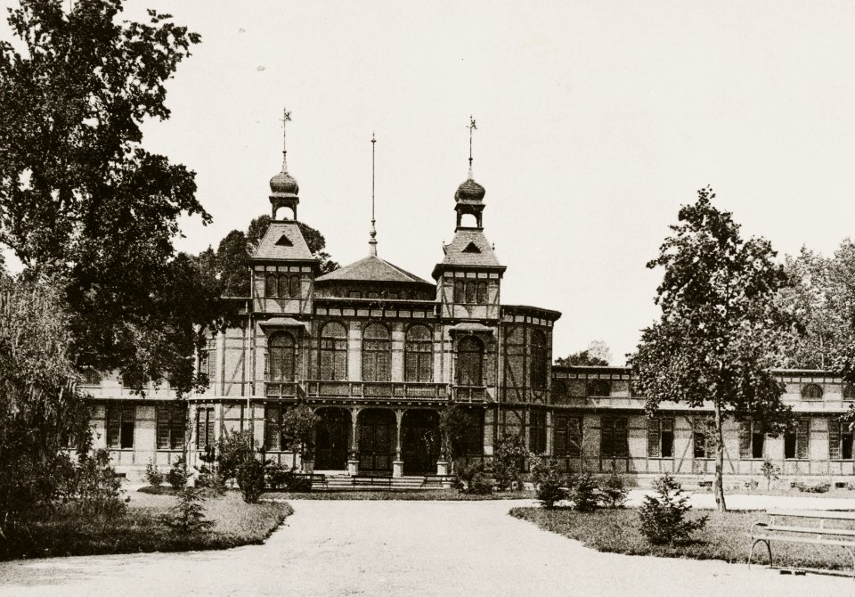 Bad Nauheim-Ehemaliges Badehaus 8-ZI-1027-04-00-222152