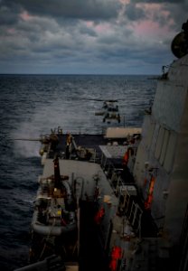 171007-N-UY653-139 (23761891368)