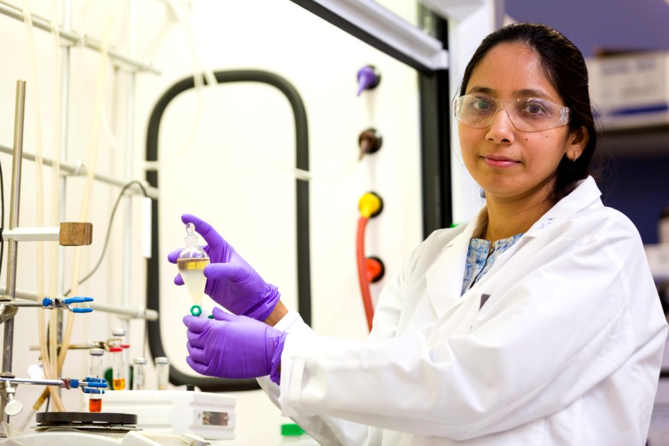 Working in the Medicinal Chemistry Lab (46159344425)