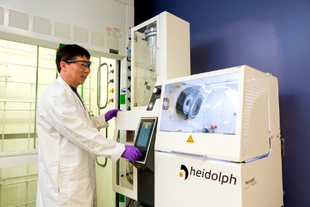 Working in the Process Chemistry Lab (46209558614)