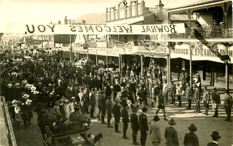 WW1 recruitment march from Tocumwal to Camden, N.S.W. - 1918 - in the streets of Bowral (32711998483) photo