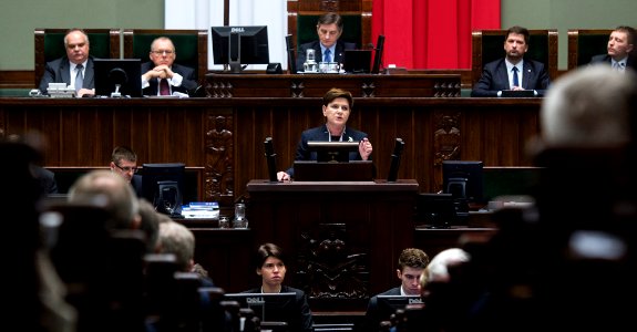 Wystąpienie premier Beaty Szydło w Sejmie (23661551392)