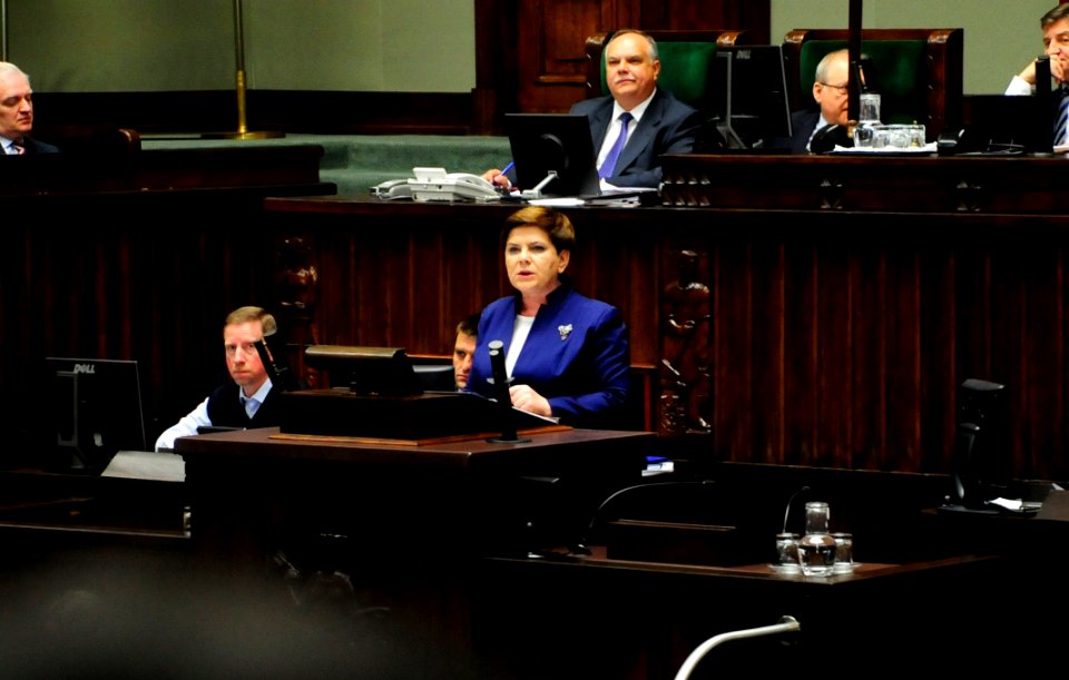 Wystąpienie premier Beaty Szydło w Sejmie (27031548492)