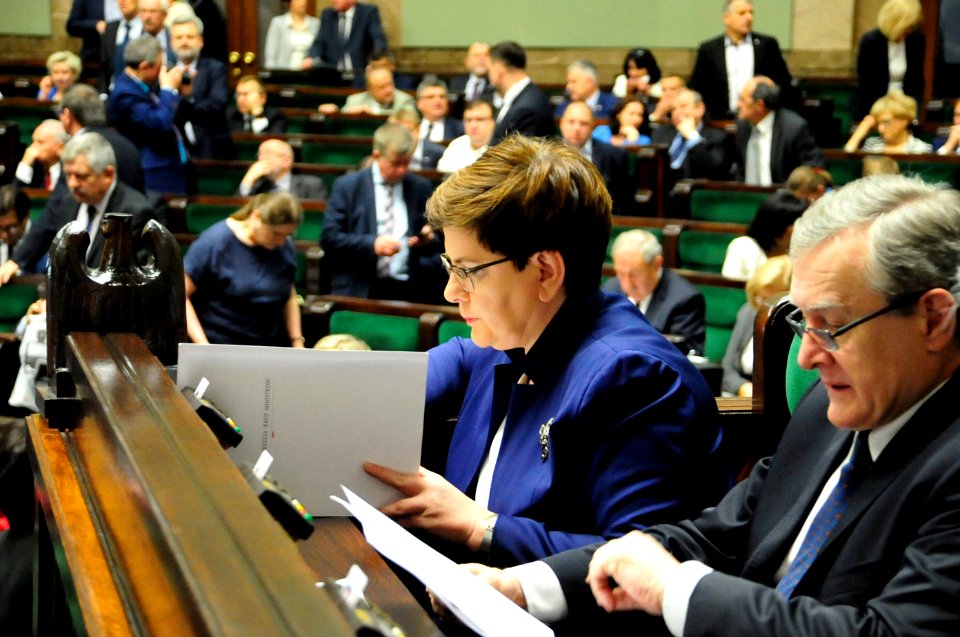 Wystąpienie premier Beaty Szydło w Sejmie (27058004521)