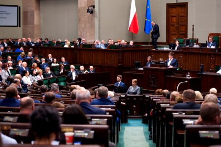 Wystąpienie premier Beaty Szydło w Sejmie (34478379920)