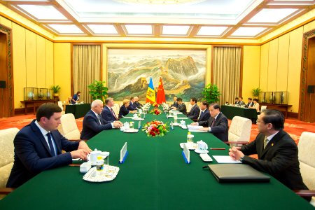 Întrevederea Președintelui Parlamentului Zinaida Greceanîi cu Președintele Comitetului Permanent al Adunării Naționale a Reprezentanților Poporului din Întreaga Chină, Li Zhanshu. (48716051976)