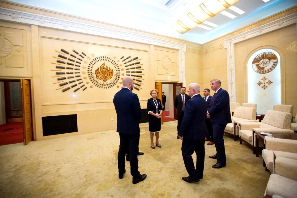 Întrevederea Președintelui Parlamentului Zinaida Greceanîi cu Președintele Comitetului Permanent al Adunării Naționale a Reprezentanților Poporului din Întreaga Chină, Li Zhanshu. (48716052761)
