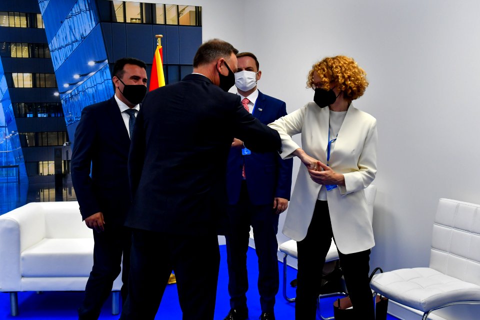 Премиерот Заев на средба со полскиот претседател Дуда во рамки на Самитот на НАТО 2021 -14.06.2021- (51246316196)