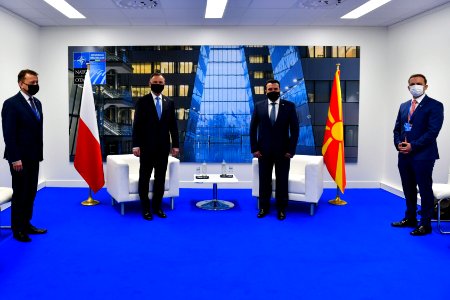 Премиерот Заев на средба со полскиот претседател Дуда во рамки на Самитот на НАТО 2021 -14.06.2021- (51247074804)