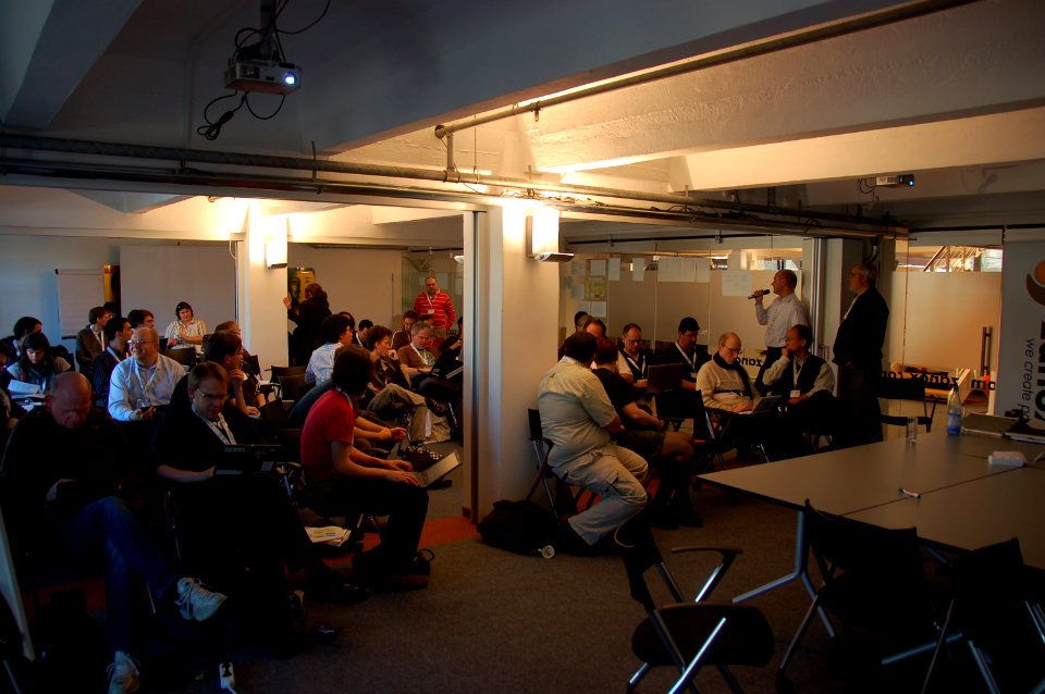 2010-04-conference-berlin-by-RalfR-18