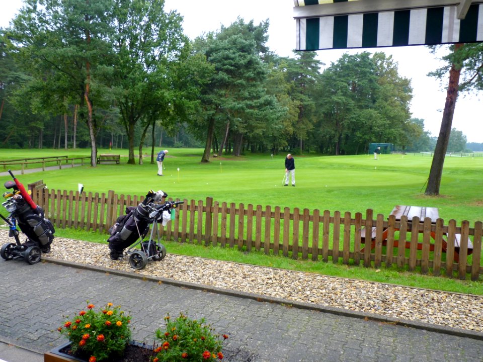 2010-08-18-Golf-Senne-Putting-Green-2