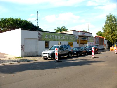 3 2011 HOLTZENDORF-GARAGE