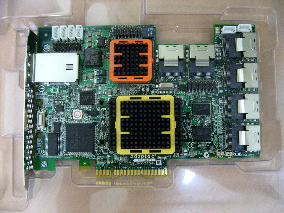 Adaptec RAID 52445 0
