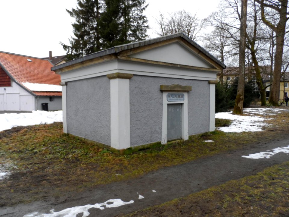 AlbertMausol (3)