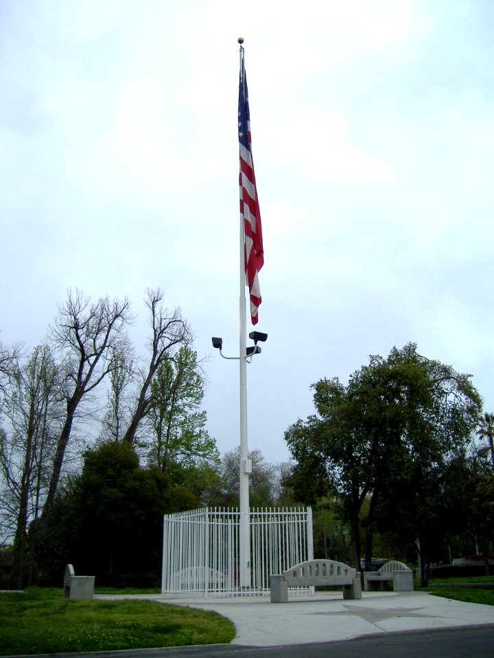 Applegate Park flag pole