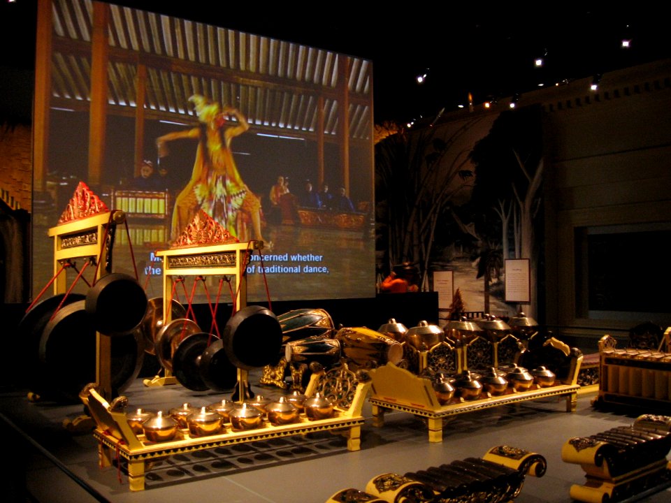 Asian Civilisations Museum, Empress Place 16, Aug 06